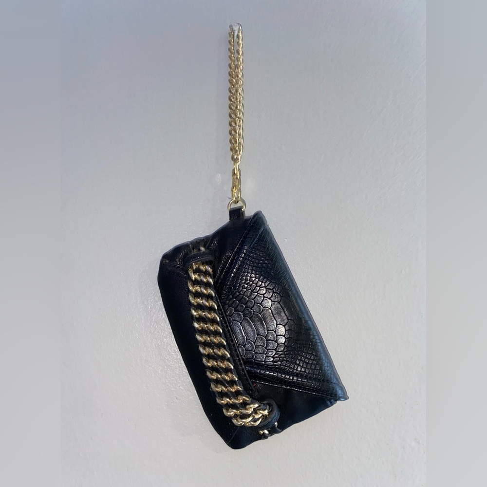 Cache black wristlet